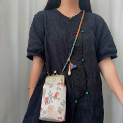 新款手工刺绣单肩包包 女士手提大包